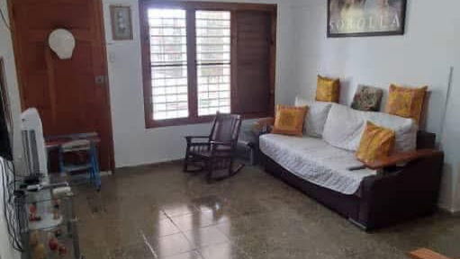Tel: 52437577