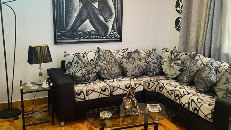 Tel: 50518437