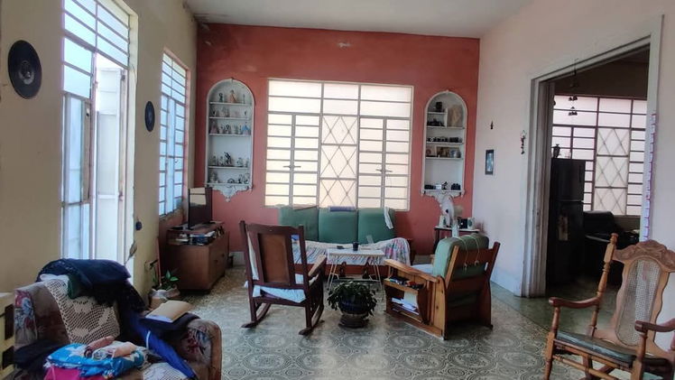 Tel: 54021389