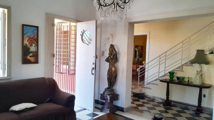 Tel: 56809949