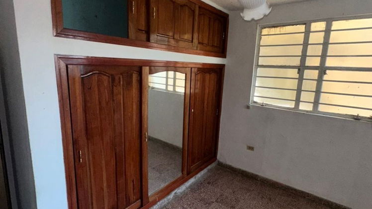 Tel: 51673326