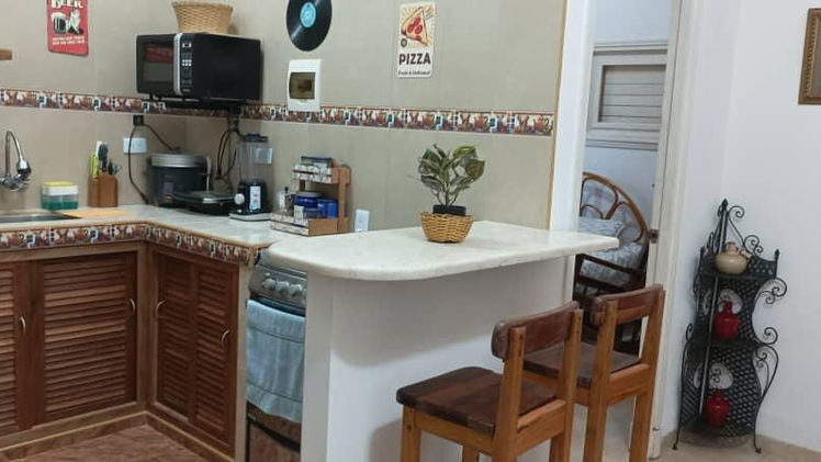 Tel: 53271412