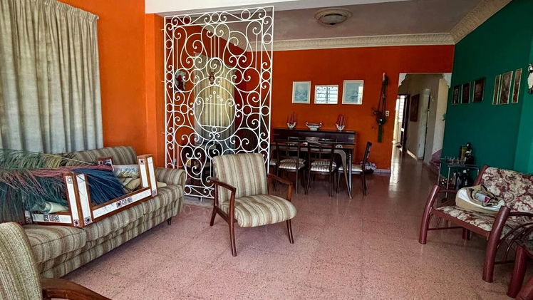 Tel: 54021389