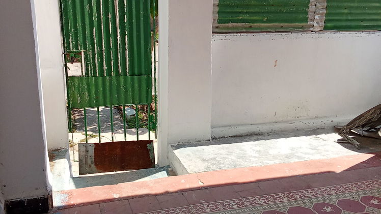 Tel: 55474804